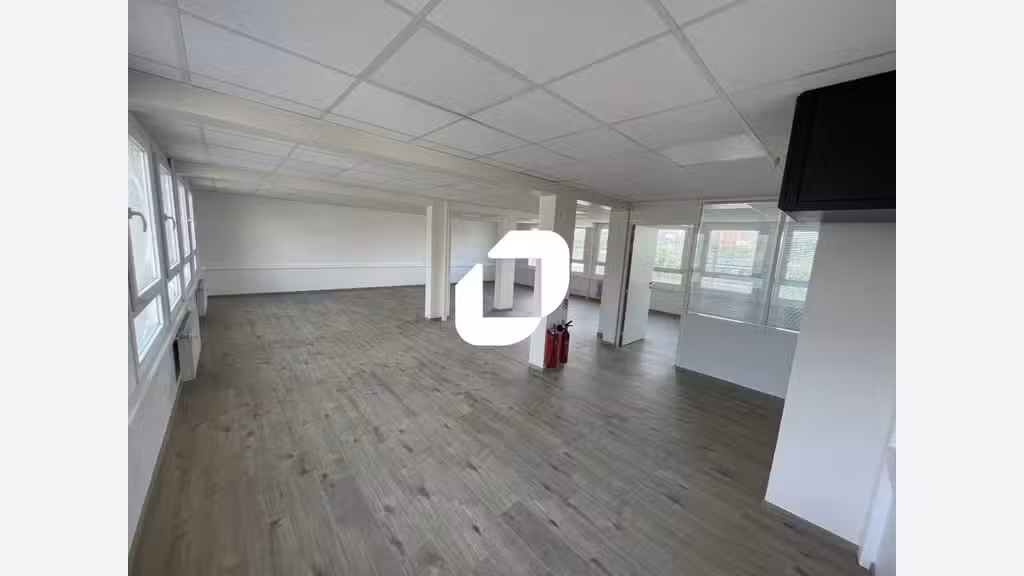 A louer Bureaux 265m² Ivry sur seine