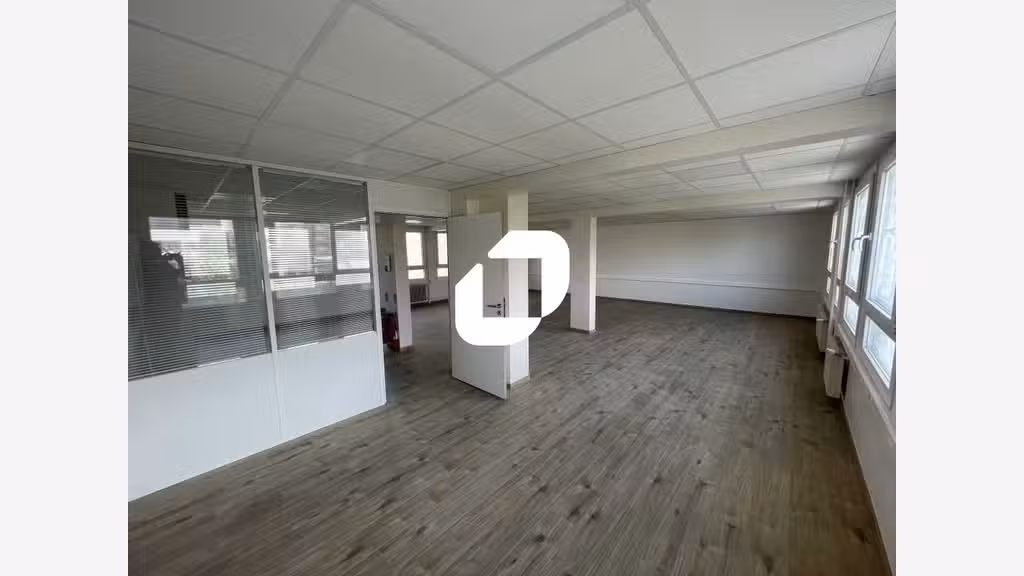 A louer Bureaux 265m² Ivry sur seine