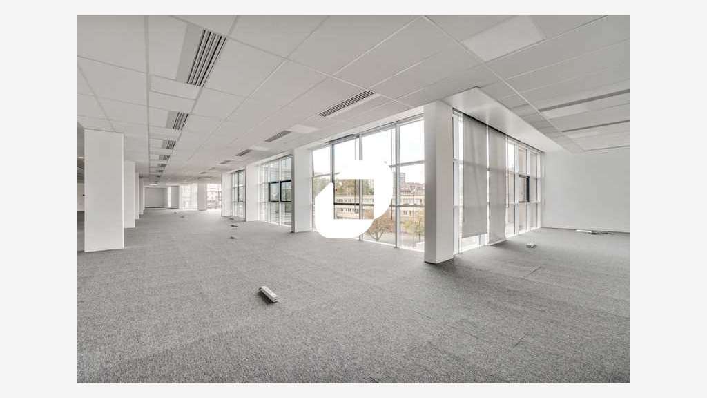 A louer Bureaux 10714m² Ivry sur seine