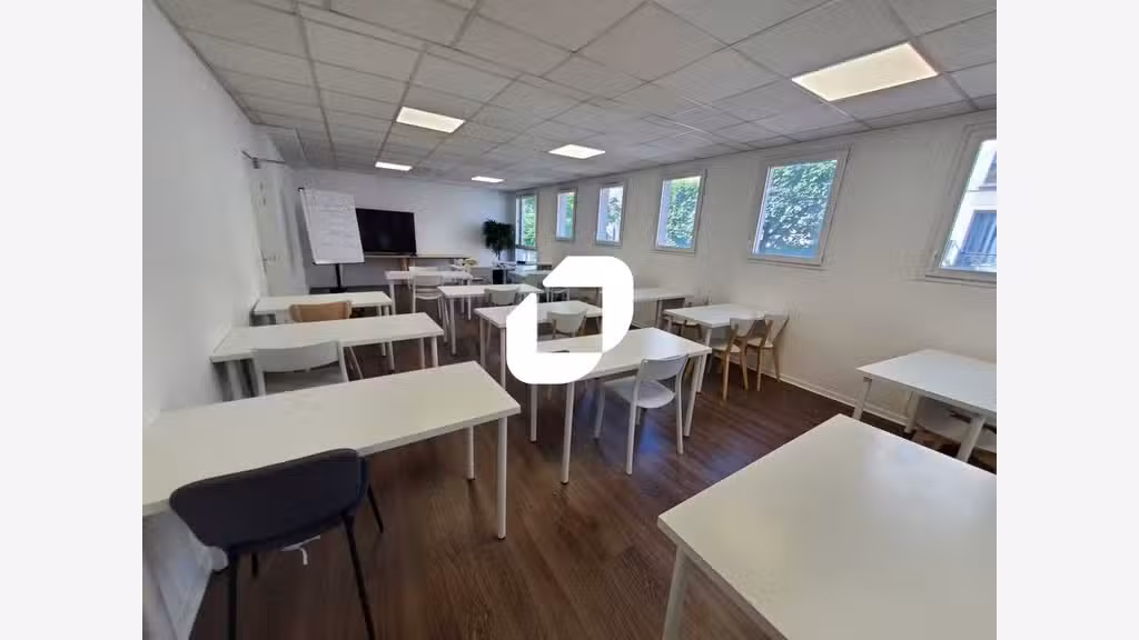 A louer Bureaux 368m² Ivry sur seine