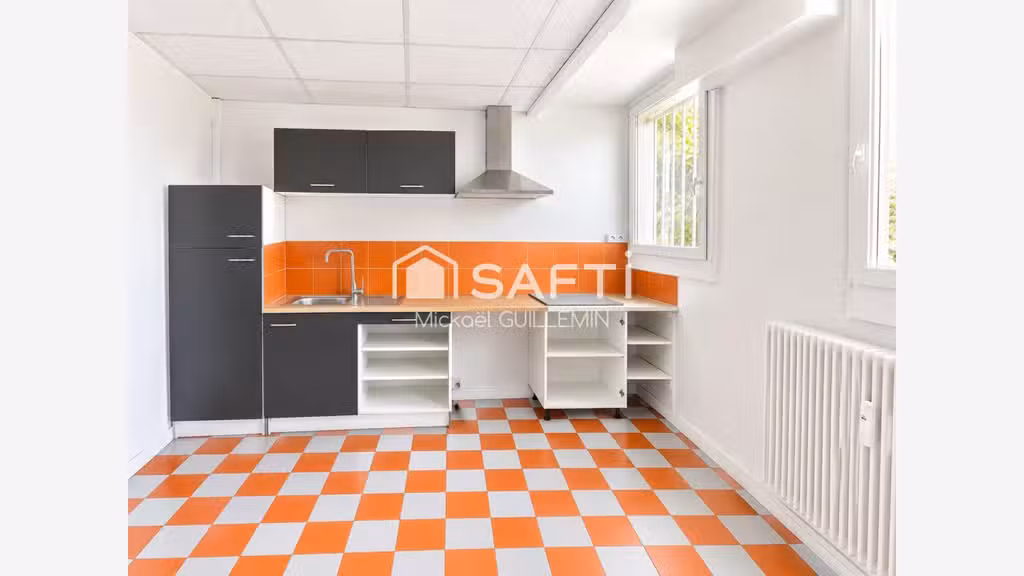 Loue local professionnel de 201m² Ivry-sur-Seine