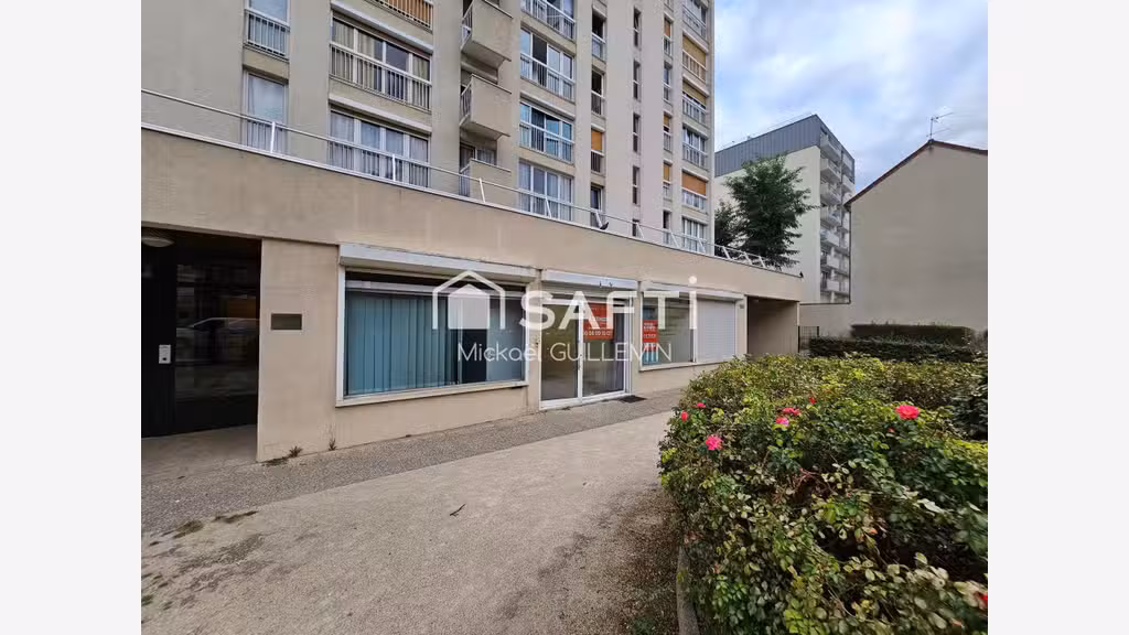 Loue local professionnel de 201m² Ivry-sur-Seine