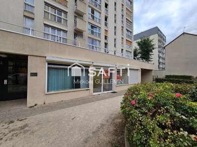 Loue local professionnel de 201m² Ivry-sur-Seine