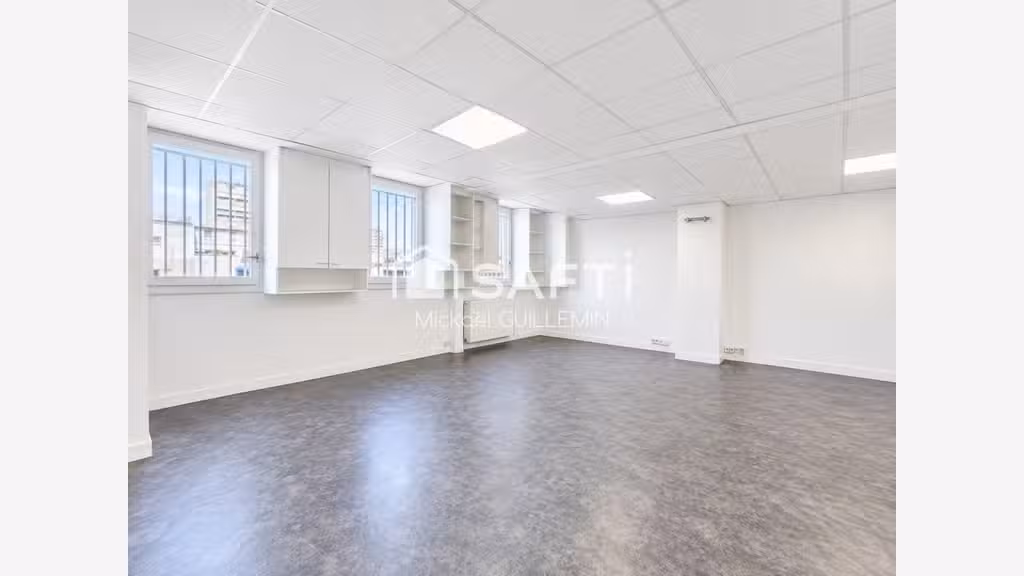 Loue local professionnel de 201m² Ivry-sur-Seine