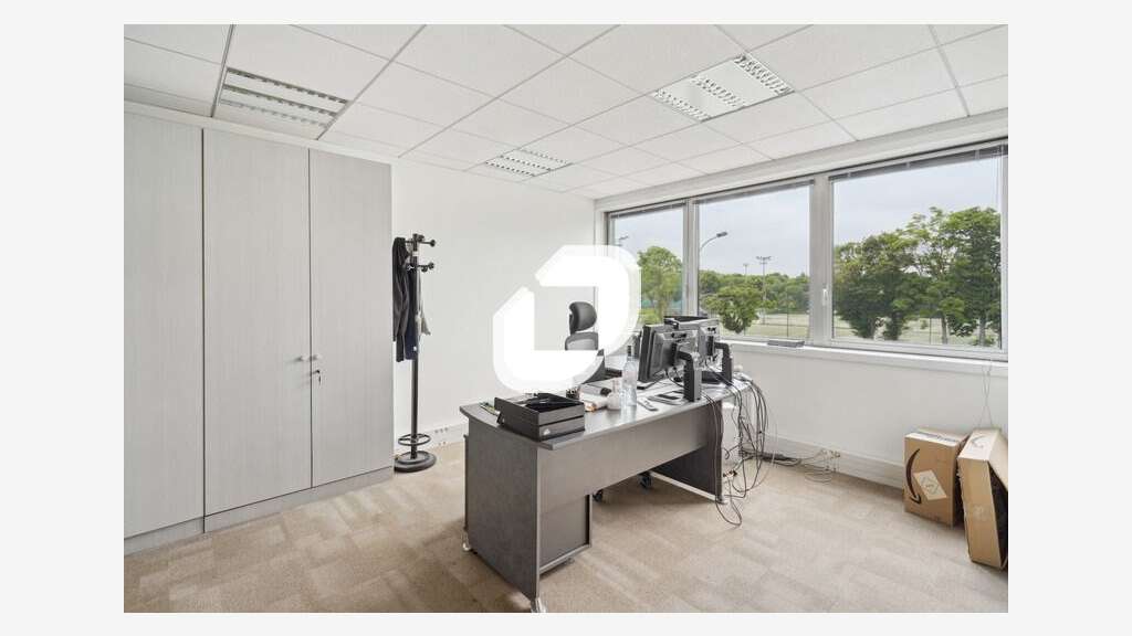 A louer Bureaux 726m² Joinville le pont