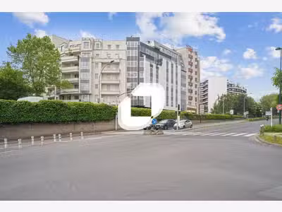 A louer Bureaux 726m² Joinville le pont