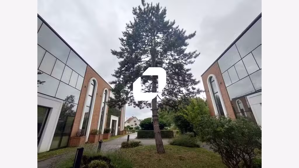A louer Bureaux 1521m² Jouy en josas