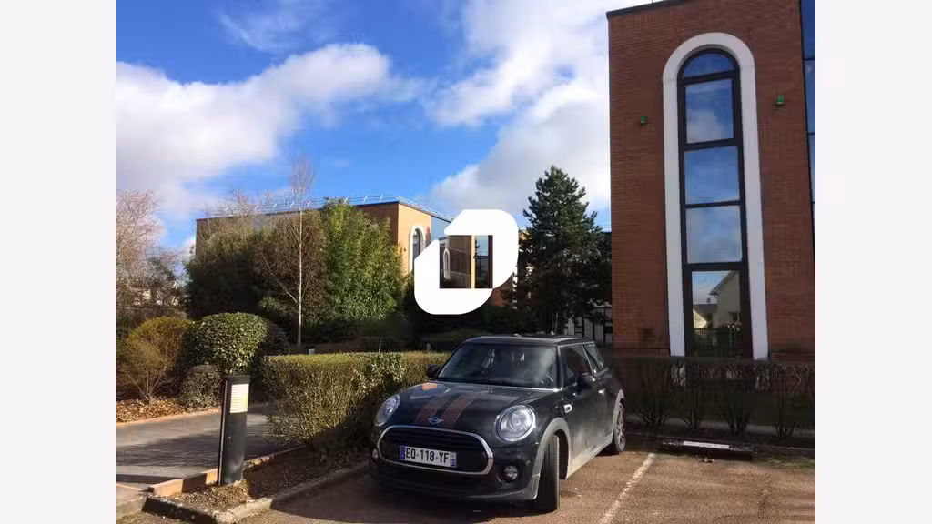 A louer Bureaux 1521m² Jouy en josas