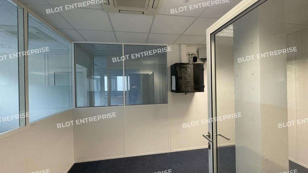 À LOUER - BUREAUX - 129 M² - LA BAULE ESCOUBLAC