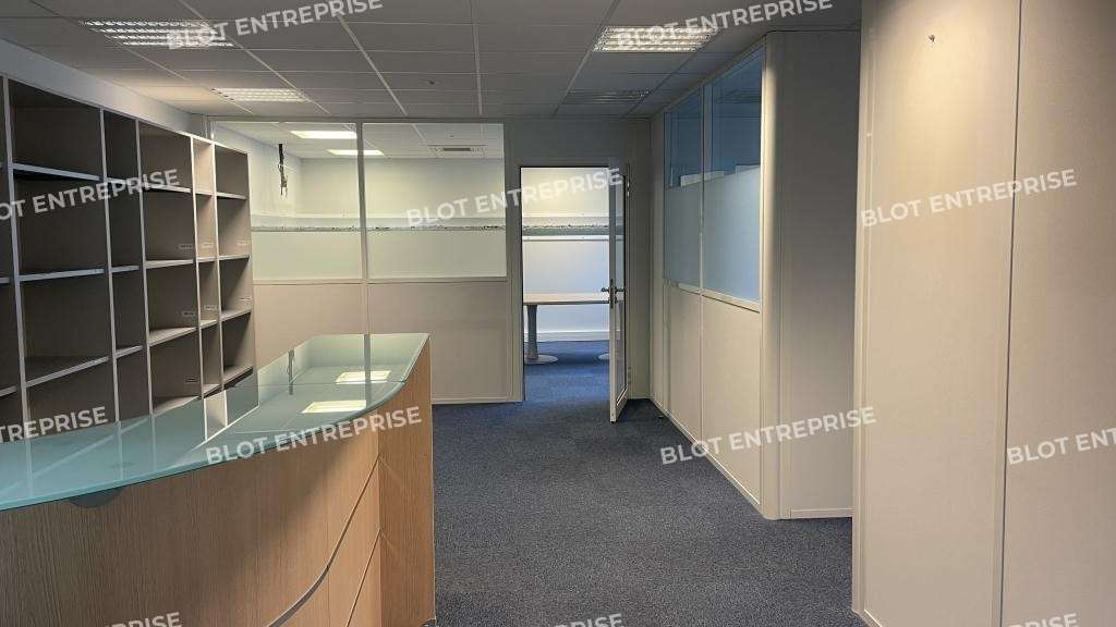 À LOUER - BUREAUX - 129 M² - LA BAULE ESCOUBLAC