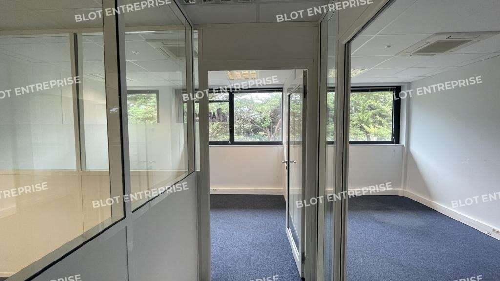 À LOUER - BUREAUX - 129 M² - LA BAULE ESCOUBLAC