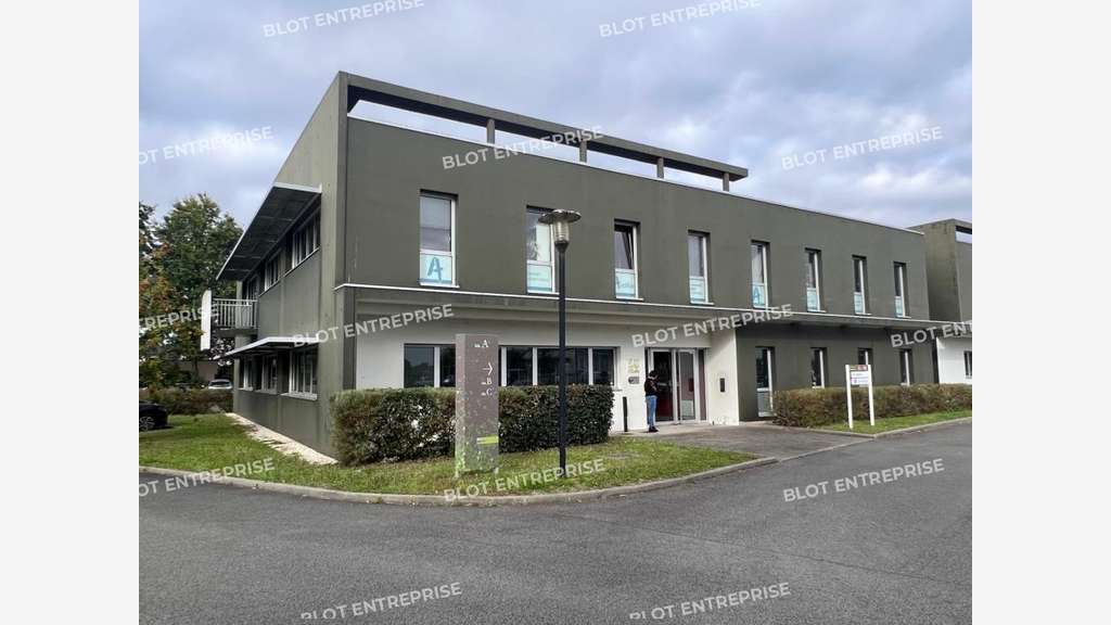À LOUER - BUREAUX 456 m² - LA CHAPELLE-SUR-ERDRE