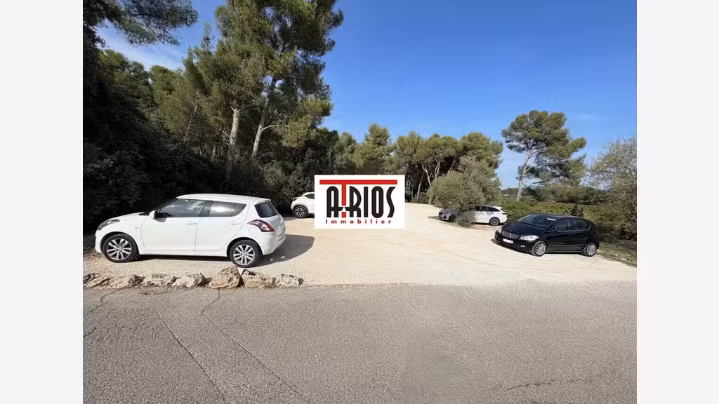 A louer bureaux 55.49m² et 81.42m² à La Garde