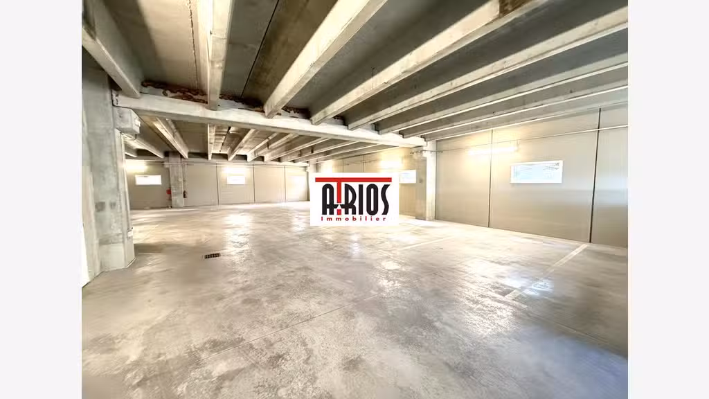 A louer bureaux 55.49m² et 81.42m² à La Garde