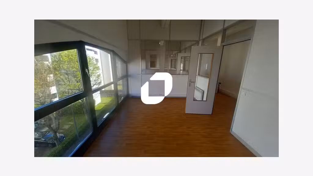 A louer Bureaux 118m² La madeleine