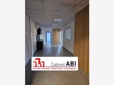 Bureaux en excellent état avec parking