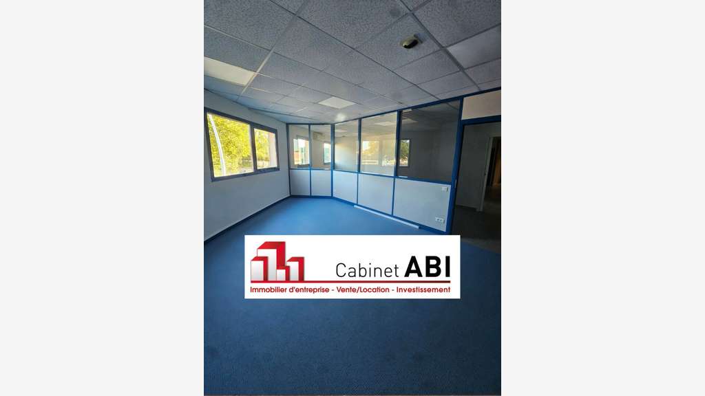 Bureaux en excellent état avec parking