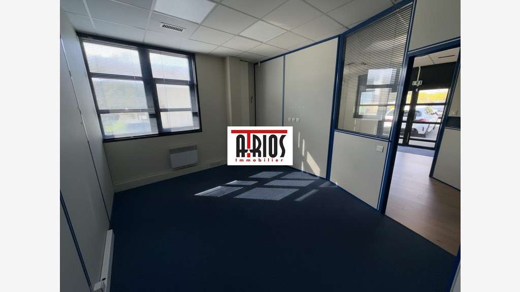 BUREAUX 117 M²