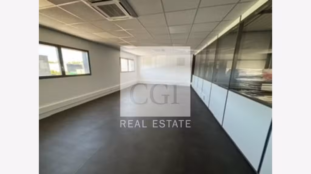 Location bureaux aménagés à La Verpillière
