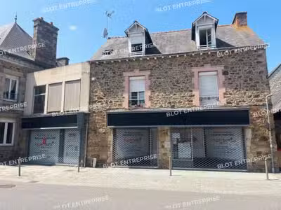 A louer bureaux commerciaux de 344m² à Lamballe