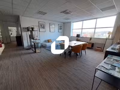 A louer Bureaux 743m² Lambersart
