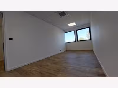 A louer bureaux de 15m² Le Cannet Canéopole