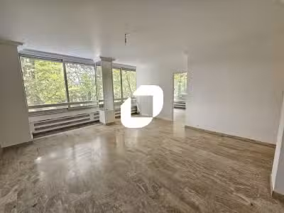 A louer Bureaux 81m² Le chesnay