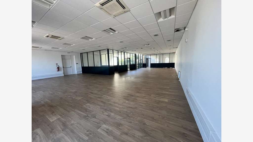 À louer bureaux 236m² proche des Docks du Havre