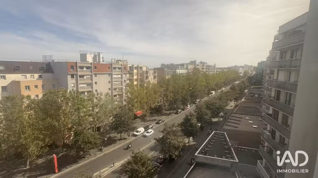 Loue bureau 210m² au 7ème étage au Kremlin-Bicêtre