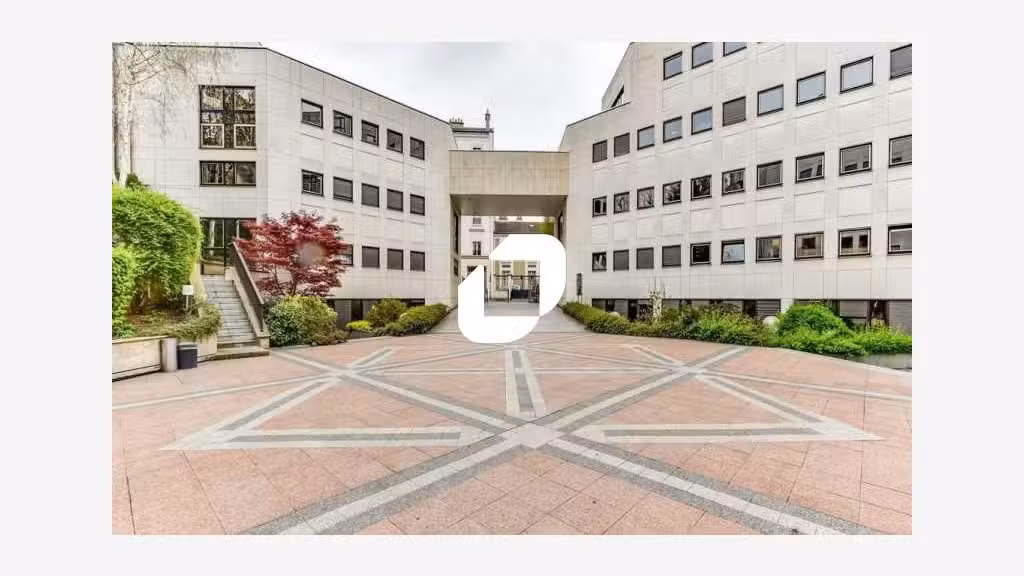 A louer Bureaux 361m² Le kremlin bicetre