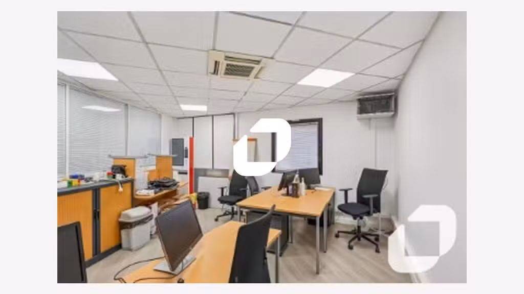 A louer Bureaux 196m² Le kremlin bicetre