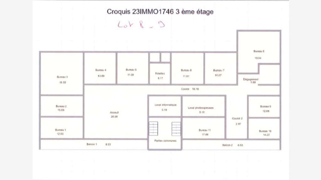 A louer local professionnel 222m² Le Lamentin