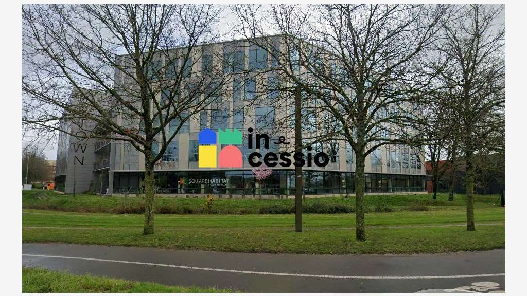 Bureaux 228m² R+4 avec à louer au Mans