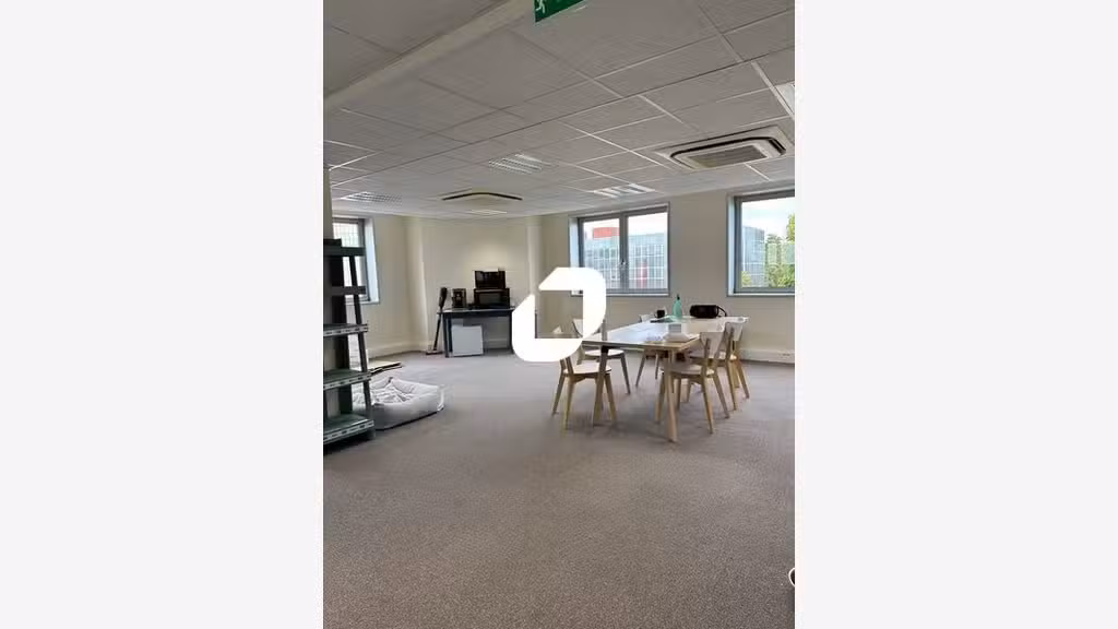 A louer Bureaux 183m² Le pecq