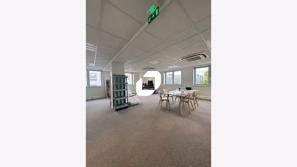 A louer Bureaux 183m² Le pecq