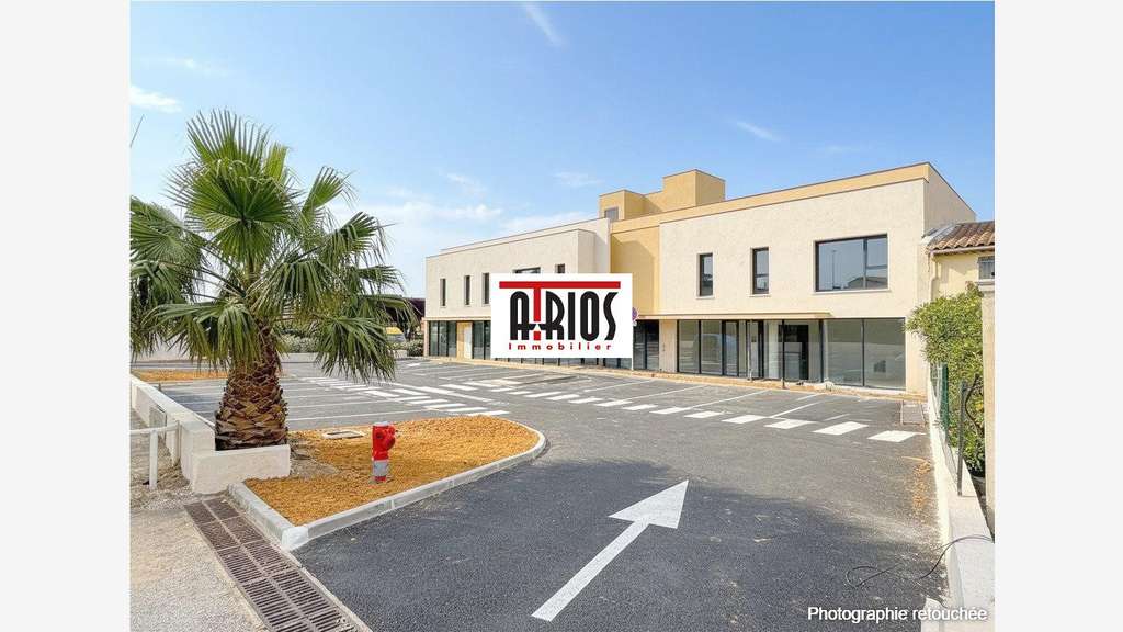 A louer bureau de 69m² neuf au Pradet axe passant