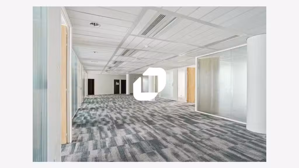 A louer Bureaux 2114m² Le pre saint gervais