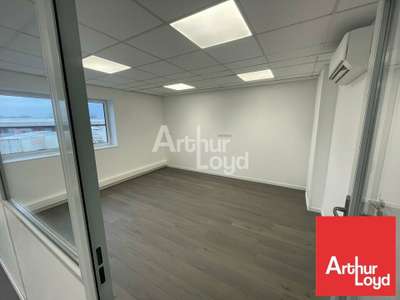 A LOUER BUREAU DE 43 m² AU ESSARTS EN BOCAGE