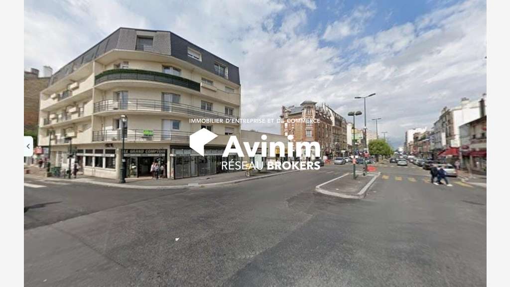 A LOUER - Bureaux de 450.00 m² - Les 