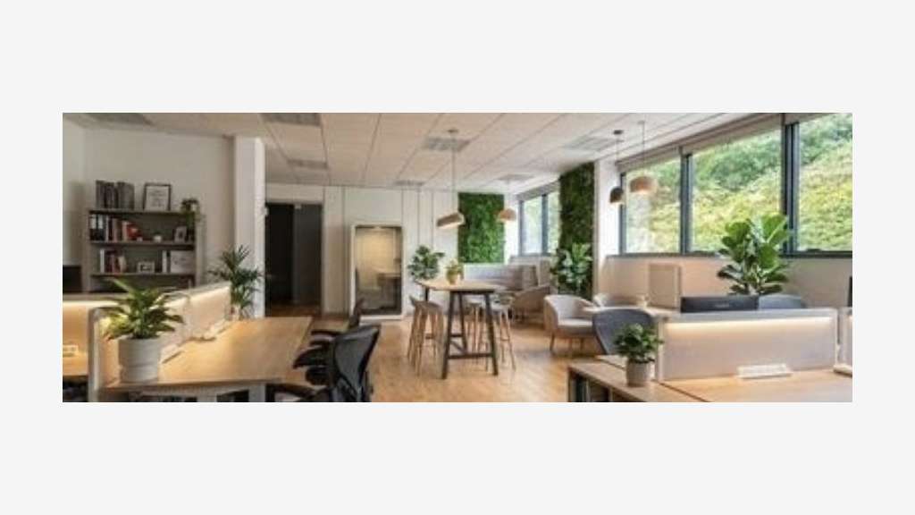 Bureaux de 61 à 206m² à louer Les Ulis