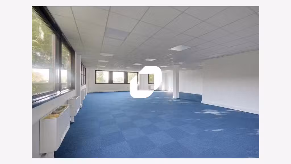 A louer Bureaux 1061m² Les ulis