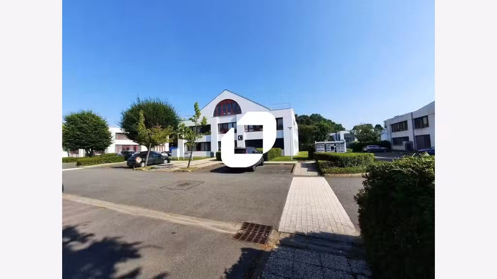A louer Bureaux 119m² Les ulis