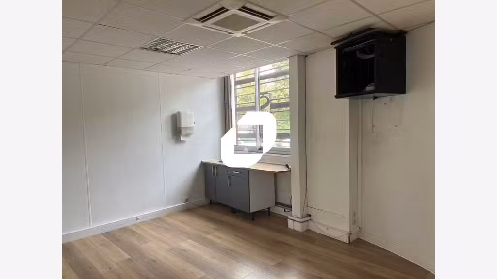 A louer Bureaux 585m² Levallois perret