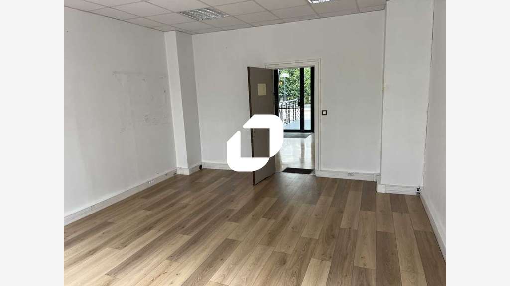 A louer Bureaux 585m² Levallois perret