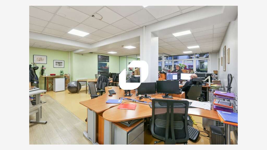 A louer Bureaux 307m² Levallois perret