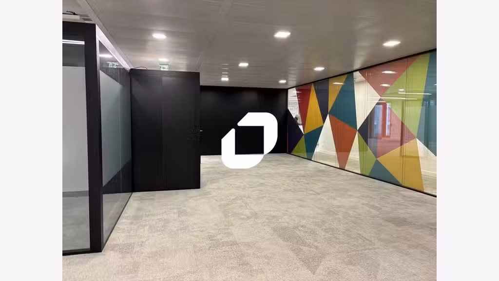 A louer Bureaux 2001m² Lezennes