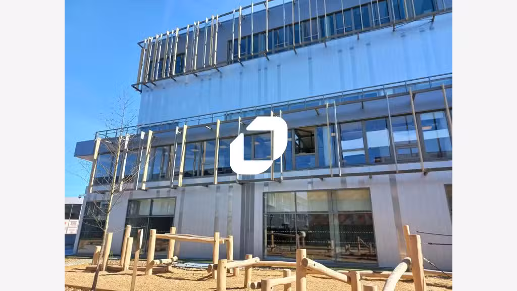 A louer Bureaux 1032m² Lezennes