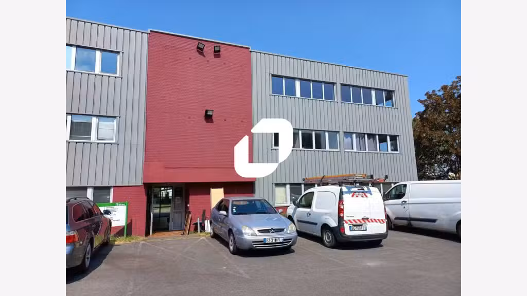 A louer Bureaux 642m² Lezennes