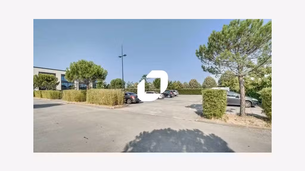 A louer Bureaux 916m² Lieusaint