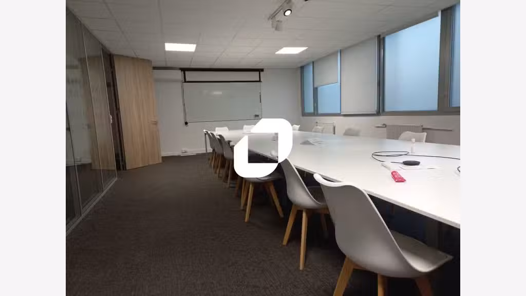 A louer Bureaux 4536m² Lille